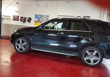 Mercedes-Benz ML 350 BlueTEC 4MATIC Edition 1 Edition 1