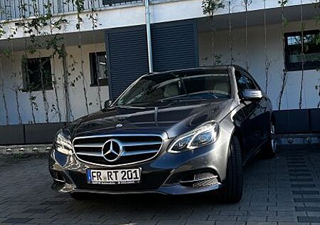 Mercedes-Benz E 350 BlueTEC 4MATIC -