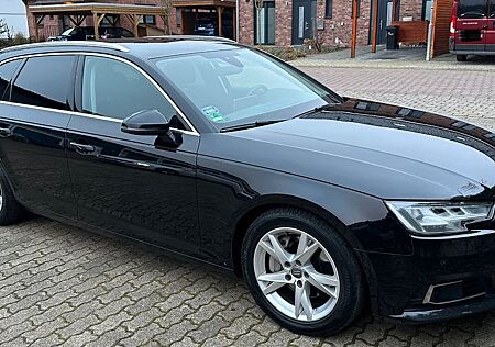 Audi A4 2.0 TDI 140kW S tronic Avant -