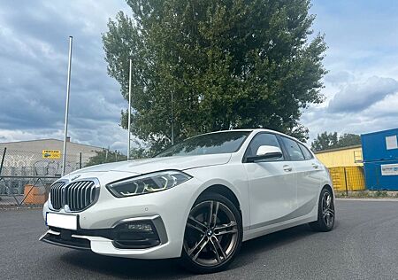 BMW 118 /Pano/HeadUp/VLeder/Luxury Line/LED/Ambiente