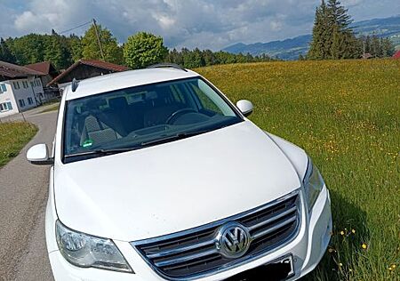 VW Tiguan Volkswagen 2.0 TDI 4MOTION Sport & Style Sport &...
