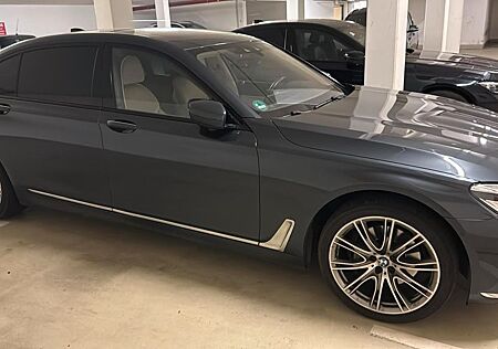 BMW 730Ld xDrive -