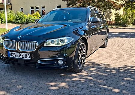 BMW 535d Touring A Luxury Line Luxury Line