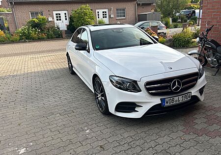 Mercedes-Benz E 350 E 350d AMG Line Autom. AMG Line