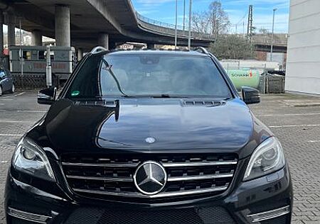 Mercedes-Benz ML 350 BlueTEC 4MATIC Edition 1 Edition 1