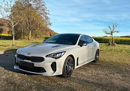 Kia Stinger 3.3 T-GDI AWD GT | VOLLAUSSTATTUNG