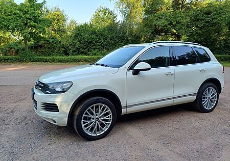 VW Touareg Volkswagen 3.0 V6 TDI