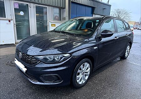 Fiat Tipo 1.4 16V LOUNGE LOUNGE
