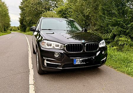 BMW X5 xDrive30d el. AHK, Panorama