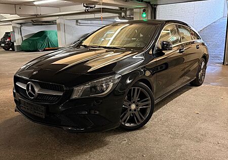 Mercedes-Benz CLA 180 Shooting Brake CLA 180 Urban Shootin...