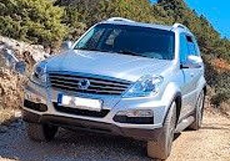 SsangYong Rexton 2.2 Diesel e-XDi 220 Sapphire 4WD Sap...