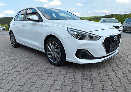 Hyundai i30 1.0 TGDi Select Navigation SHZ 52 TKM