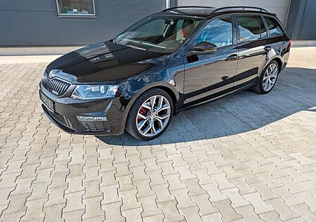 Skoda Octavia 2.0 TDI DSG Combi RS