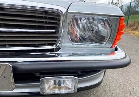 Mercedes-Benz SL 560 mit tüv und h-kennzeichen