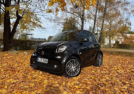 Smart ForTwo BRABUS Exlusive / 1.Hand / Volla. / JBL
