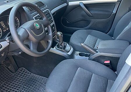 Skoda Octavia 1.6 TDI Classic Combi Classic