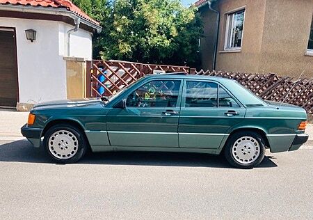 Mercedes-Benz 190