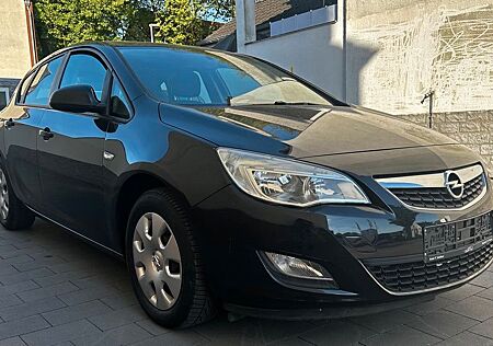 Opel Astra J Lim.5-trg. Selec*Steuerkette Neu*HU Neu*