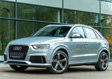 Audi RS Q3 RSQ3 2.5 TFSI S tronic quattro