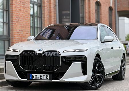BMW 740 Baureihe 7 Lim d xDrive M Sport/HUD/SKY