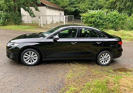 Audi A3 30 TDI LED Licht / incl. 1 Jahr Car Garantie