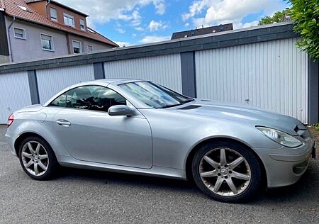 Mercedes-Benz SLK 200 KOMPRESSOR -