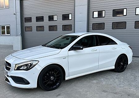 Mercedes-Benz CLA 220 Coupé AMG Line Nightpaket