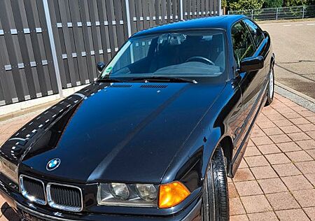 BMW 328i Coupe