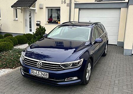 VW Passat Variant Volkswagen 2.0 TDI SCR DSG Comfortline V...