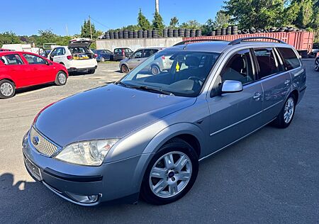 Ford Mondeo Turnier Ghia