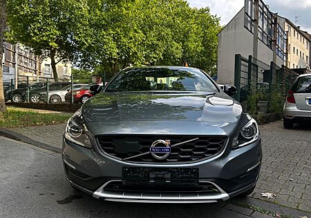 Volvo V90 Cross Country S60 Cross Country AWD SUMMUM 2.5 T