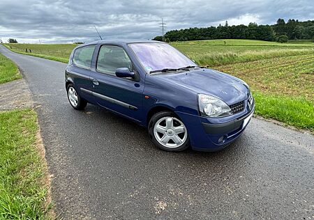 Renault Clio Dynamique 1.5 dCi 48kW Tüv 12/2026 Klima