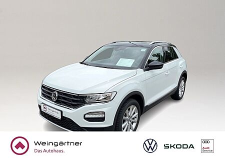 VW T-Roc Volkswagen 1.5 TSI Style, AHK, PANO, Dachreling, Wint