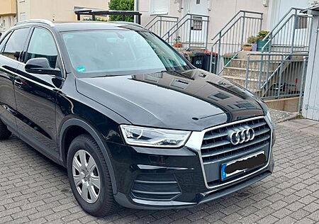 Audi Q3 2.0 TDI 88kW -