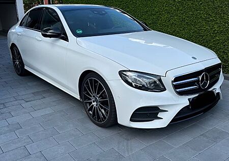 Mercedes-Benz E 350 E 350d AMG Line Autom. AMG Line