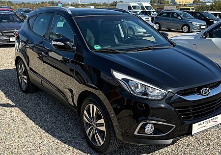 Hyundai ix35 2.0-Leder-Panoramad.-Navi-PDC-AHK-1.Hand