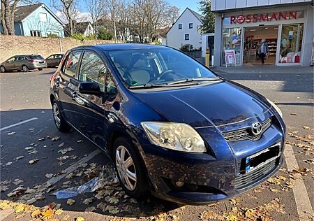 Toyota Auris 1.6