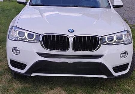 BMW X3 xDrive20d ADVANTAGE AT ADVANTAGE