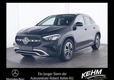 Mercedes-Benz GLA 250 4M +PROGRESSIVE+AHK+PANORAMA+KAMERA+LED+
