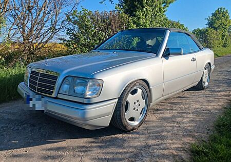 Mercedes-Benz E 200 W124 A124 Cabrio E200