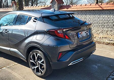 Toyota C-HR 2.0-l-VVTi Hybrid Team Deutschland Team...