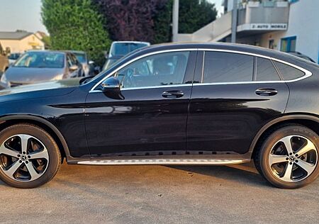 Mercedes-Benz GLC 250 Coupe 4Matic -SSD-LED-LEDER-