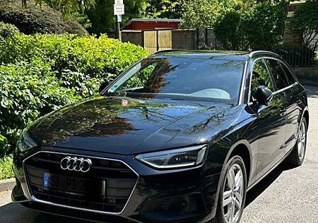 Audi A4 35 TDI S tronic Avant -