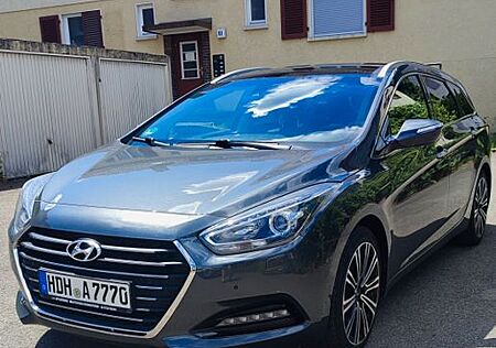 Hyundai i40 1.7 CRDi 104kW blue Premium DCT Premium