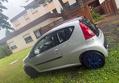 Peugeot 107 Filou 70 Filou