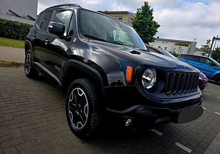 Jeep Renegade 2.0 MultiJet 125kW D Trailhawk 4x4 ...