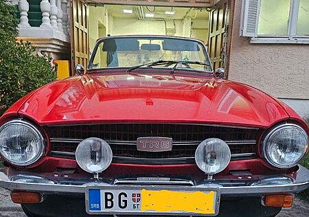 Triumph TR6