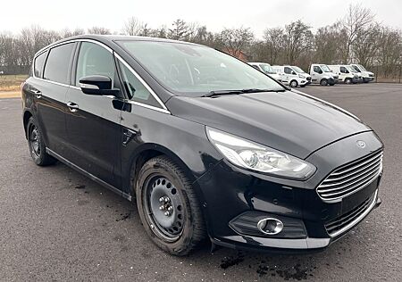 Ford S-Max Titanium | 190 PS | 17990