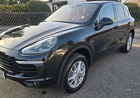 Porsche Cayenne Diesel - 1.Hand,SH,Luft,SCHECKHEFT,Pano