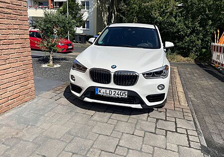 BMW X1 sDrive18i Sport Line Sport Line